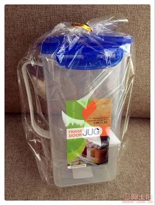 【永晶廠家直銷加厚廚房五谷雜糧收納罐帶手柄塑料冷水壺防潮食品密封罐8066】臺州市黃巖永晶塑料廠 - 產(chǎn)品庫